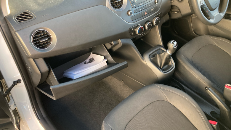 Hyundai i10 1.0 SE 5dr Petrol Hatchback